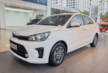 Sedan hạng B có giá lăn bánh rẻ nhất Việt Nam khiến Vios, Accent “chào thua”