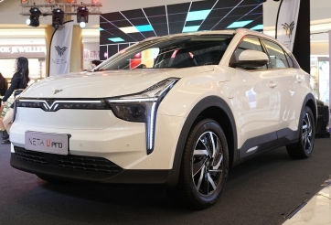 Mẫu SUV cỡ C chạy điện siêu đẹp ra mắt tại Lào, có thể sớm về Việt Nam