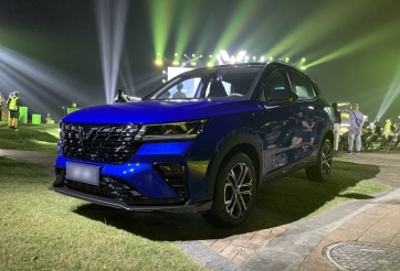 Ảnh thực tế mẫu SUV cỡ B giá rẻ vừa ra mắt đã khiến Seltos, HR-V “lo sốt vó”