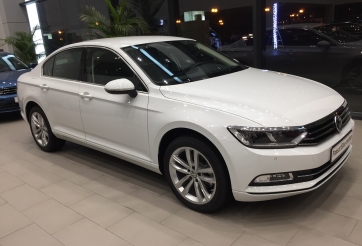 Dọn kho, mẫu sedan hạng D này đang giảm 'sốc' giá hơn 200 triệu đồng