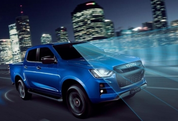 'Siêu phẩm' bán tải mới sẽ ra mắt ngay trong tháng 10, quyết đấu Ford Ranger