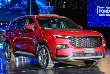 Chi tiết giá lăn bánh Ford Territory 2023 vừa ra mắt: rẻ nhất phân khúc