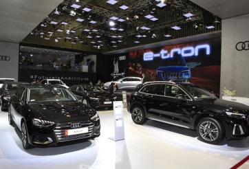 TRỰC TIẾP: Khai mạc Triển lãm ô tô Việt Nam 2022, 14 thương hiệu ô tô hội tụ