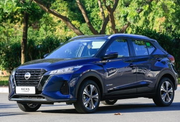 Giá chênh 69 triệu đồng, Nissan Kicks e-Power bản E và V có gì khác biệt?
