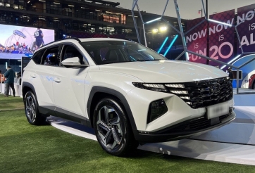 Hyundai Tucson L 2023 chính thức ra mắt: giá siêu hấp dẫn, thiết kế ấn tượng