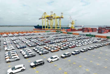 999 chiếc VinFast VF 8 đã được xuất khẩu sang Mỹ