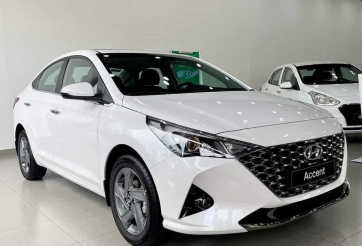 Xả kho cuối năm, Hyundai Accent giảm giá “kịch sàn” cạnh tranh Toyota Vios