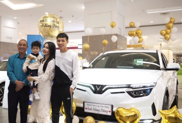 Tuyển thủ Đỗ Hùng Dũng chi tiền tỷ tậu ô tô điện VinFast VF 8