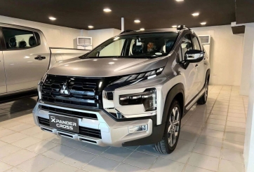 Đại lý ồ ạt nhận đặt cọc Mitsubishi Xpander Cross 2023, ra mắt trong tháng này