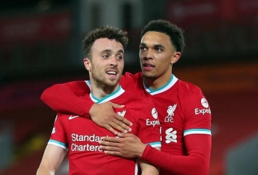 Arnold và Real dành cử chỉ đặc biệt cho ngôi sao đoản mệnh Diogo Jota