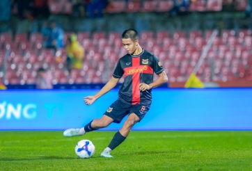 ĐỘC LẠ: Việt kiều đắt hơn Hoàng Đức, Tiến Linh bị loại ở U22 VN