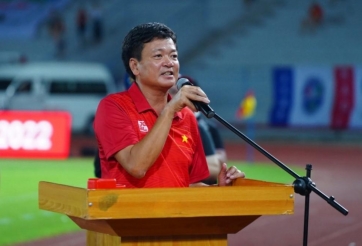 Chủ tịch CLB Hải Phòng nói thẳng việc Ronaldo đến Việt Nam thi đấu