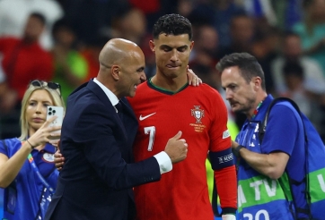 Ronaldo vắng mặt, HLV Bồ Đào Nha nói thẳng về cột mốc 1000 bàn