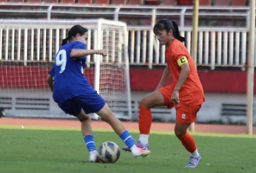 CĐV ĐNÁ sửng sốt vì tuyển Việt Nam đả bại Uzbekistan 4 bàn không gỡ