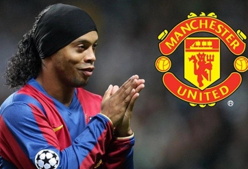 'Ronaldinho chỉ còn cách MU 48 tiếng đồng hồ'