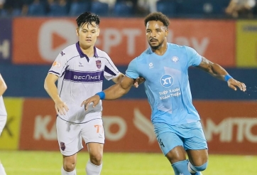 Xuân Son 'tàng hình', HLV Nam Định tiết lộ lý do bất ngờ