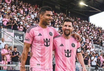 Bỏ qua Ronaldo, Casemiro ra quyết định đặc biệt để đá cùng Messi