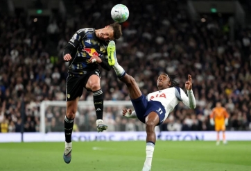 Người hùng hóa tội đồ, Tottenham ôm hận cay đắng