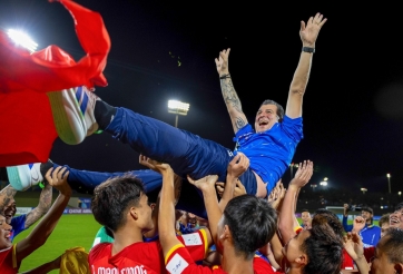 HLV Roland nói cực hay sau kỳ tích World Cup của Việt Nam