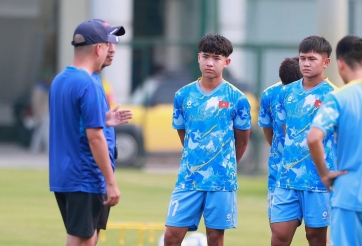 NÓNG: Việt kiều Tây Ban Nha cực chất cùng U19 Việt Nam sang Indonesia