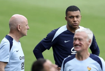 Mbappe không chịu nổi tin Deschamps sang Ý, nói ngay một câu