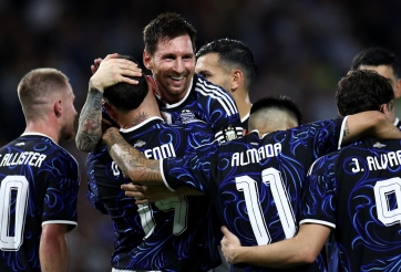 CHÍNH THỨC: Huyền thoại Argentina tuyên bố chia tay đội tuyển