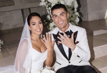 CHÍNH THỨC: Ronaldo kết hôn với Georgina sau 10 năm bên nhau