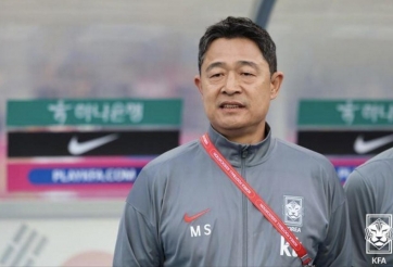 HLV Hàn Quốc thừa nhận 1 điều sau khi thắng đậm U23 Việt Nam 4-0
