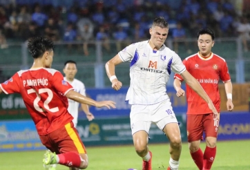 Tiền đạo cực lạ cao 1m92 sẽ trở thành Xuân Son mới của ĐT Việt Nam?