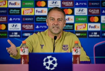 Barca toàn thắng 10 trận, Hansi Flick vẫn chê thẳng một chuyện