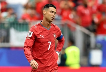 LĐBĐ Bồ Đào Nha điều tra khẩn cấp vụ Ronaldo