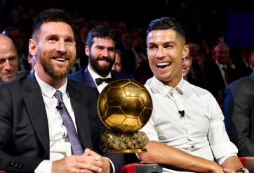 KHÓ TIN: Ronaldo bỏ xa Messi cuộc đua Quả bóng Vàng mọi thời đại