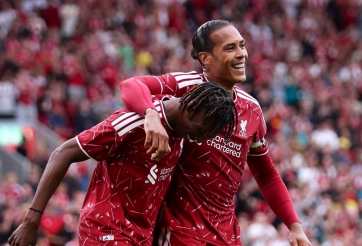 Không phải Van Dijk, trung vệ Liverpool được dự đoán số 1 lịch sử Ngoại hạng Anh