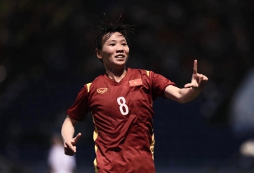 Tiền vệ Thùy Trang: Xuất phát từ futsal, đi làm trọng tài để kiếm thêm tiền và nghịch cảnh gia đình