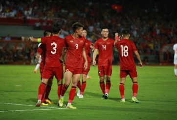 HLV Troussier công bố danh sách ĐT Việt Nam đấu Palestine