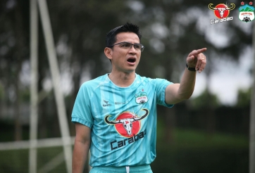 HLV Kiatisak nói gì khi CLB HAGL đổi tên và có nhà tài trợ mới?