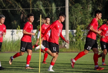 Cầu thủ CLB TP.HCM lên tiếng về vụ nợ 30 tỷ, chiêu mộ HLV Park Hang Seo