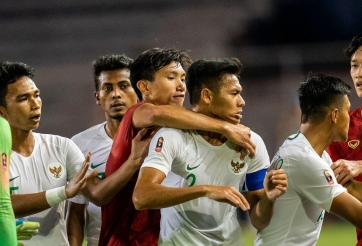 Các sao nhập tịch Indonesia đáp trả cứng phát ngôn dậy sóng của Văn Hậu