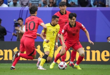 Tiền đạo Đông Nam Á ‘chơi đùa’ Kim Min Jae, ghi bàn đẹp nhất Châu Á