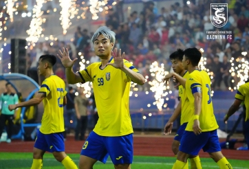 Đội bóng của HLV Park Hang Seo khởi đầu như mơ trước đối thủ mạnh