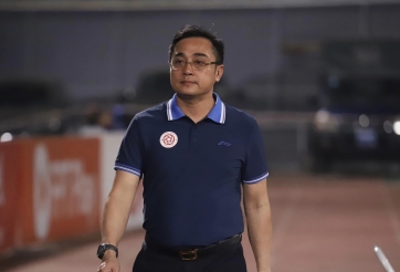 HLV Viettel bất ngờ đánh giá cao HLV Troussier