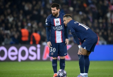 Neymar dạy Lionel Messi đá penalty