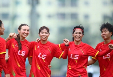 Việt kiều Mỹ lập siêu phẩm, đội Huỳnh Như thắng 5-0