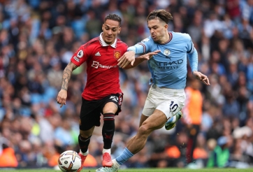 Erik ten Hag quyết mua sao Man City tạo 'đôi cánh trong mơ' với Antony