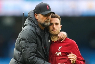 Jurgen Klopp không thể cầm lòng khi Diogo Jota ra đi