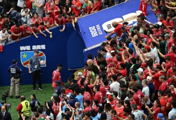 Cristiano Ronaldo: Đấu chí chưa sờn, nhưng đôi chân đã không còn như trước