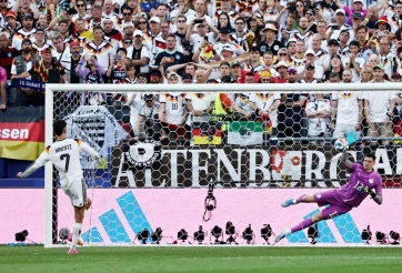 Orlando Gill là ai? Thủ môn vô danh tiễn Đức rời World Cup 2026