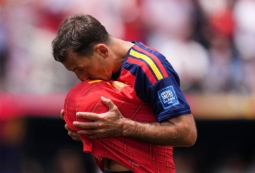 'Sát thủ vô hình' lên tiếng sau cú đúp giúp Tây Ban Nha giải ám ảnh World Cup