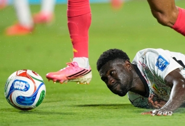 Ghana thêm một lần đau vì cái tên Luis Suarez, Colombia vào vòng 16 đội World Cup