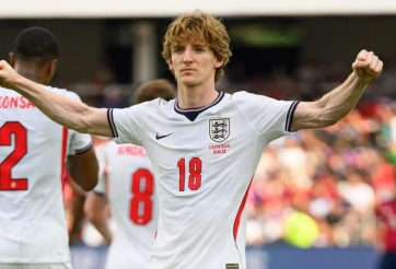 Chỉ 3 chữ, Anthony Gordon mượn khẩu hiệu Arsenal để nói về tuyển Anh tại World Cup 2026